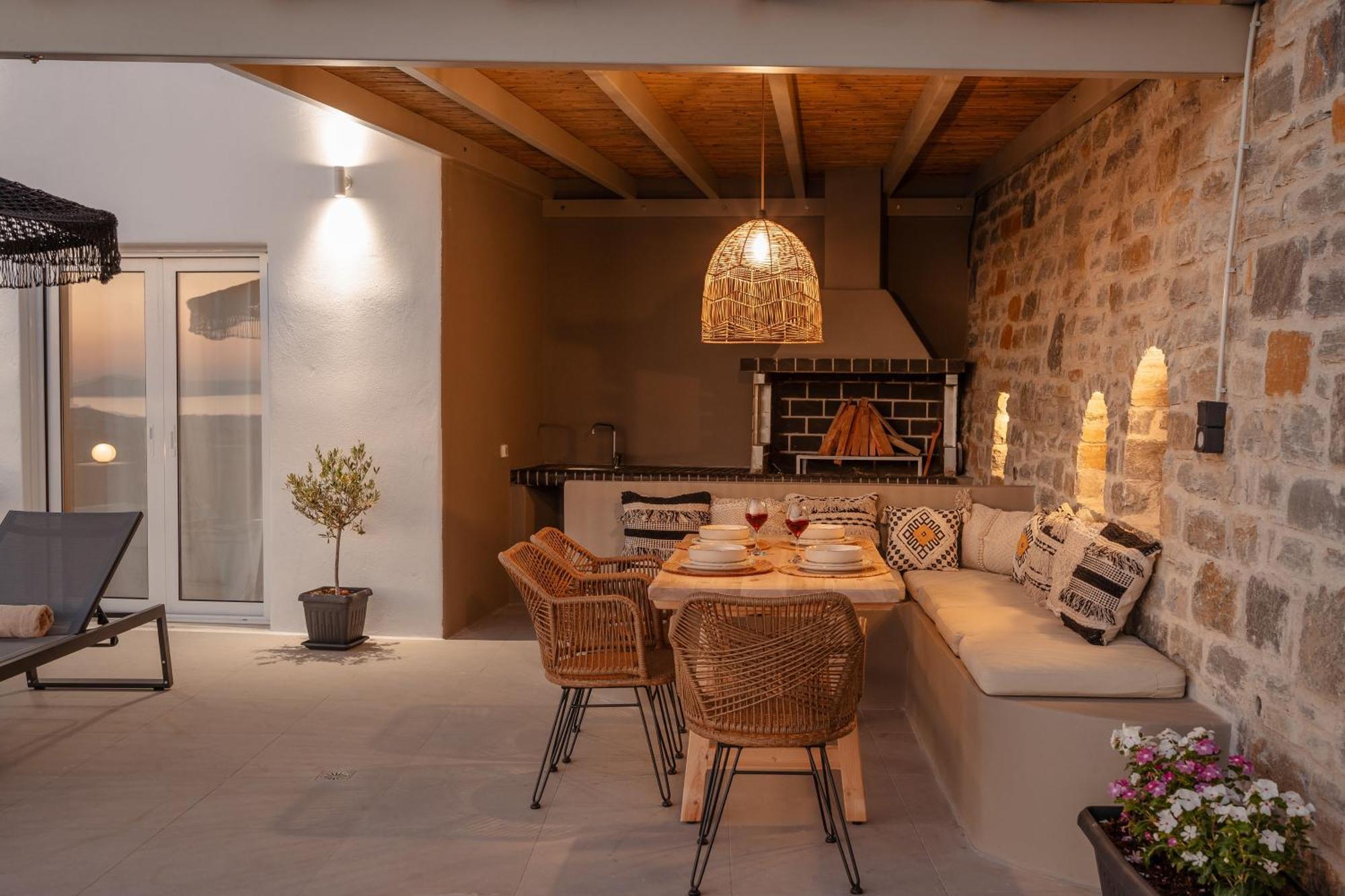 Villa Pleiades Naxos *